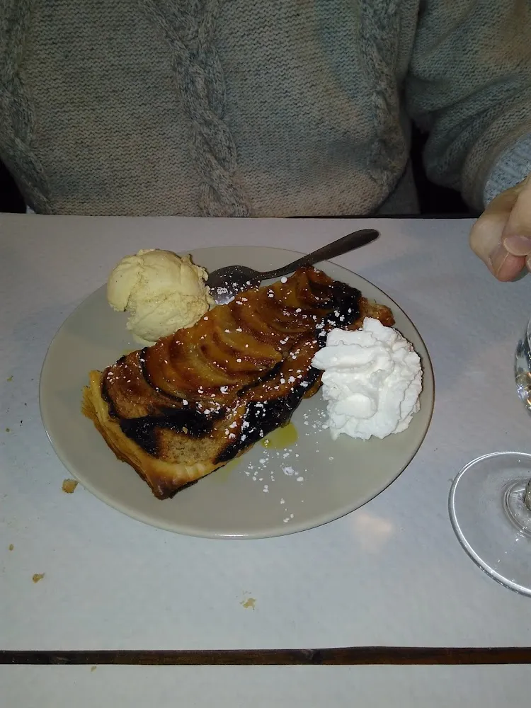 Tarte Fine Aux Pommes